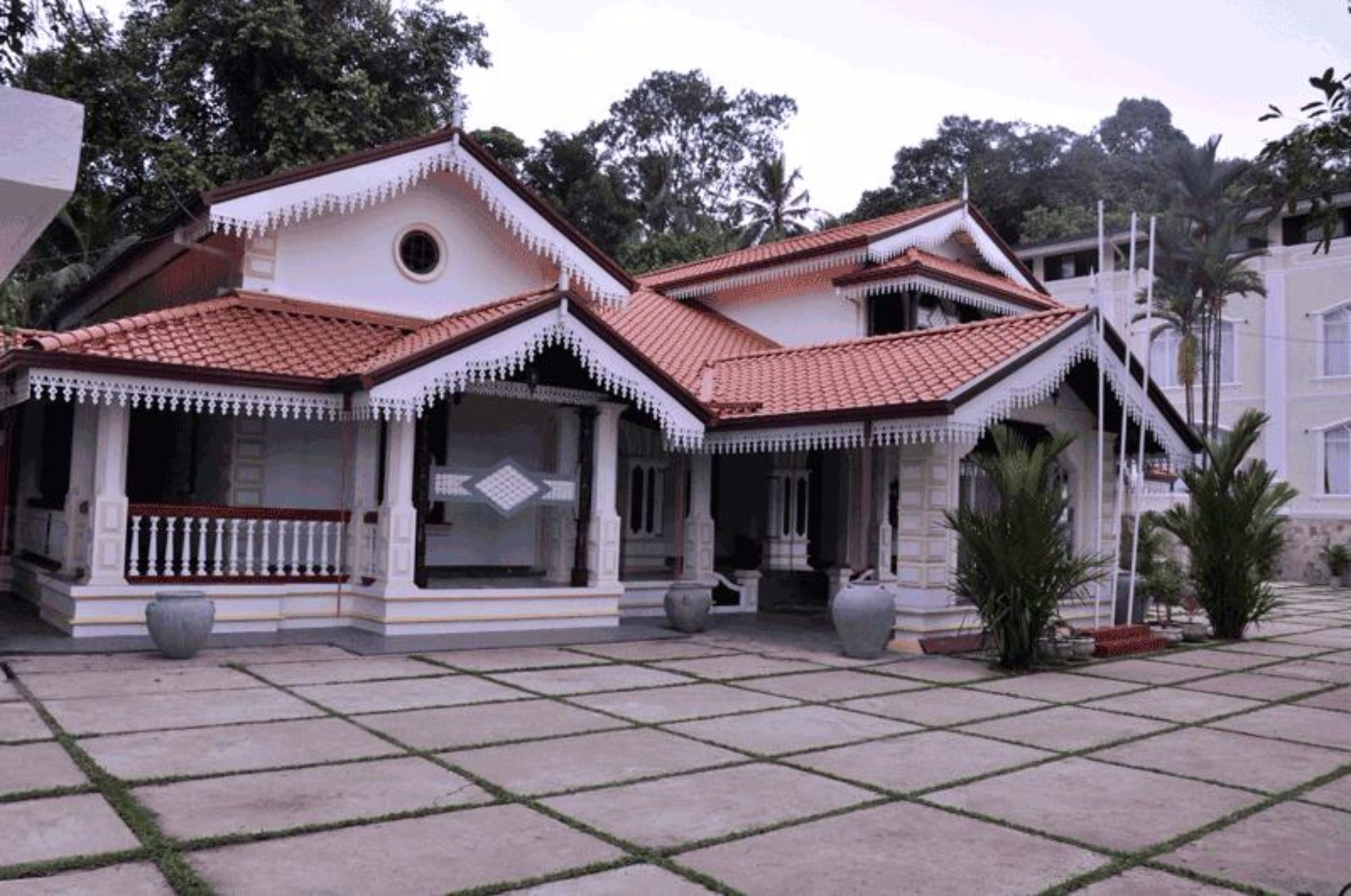 Centauria Hill Resort Ratnapura Exterior foto